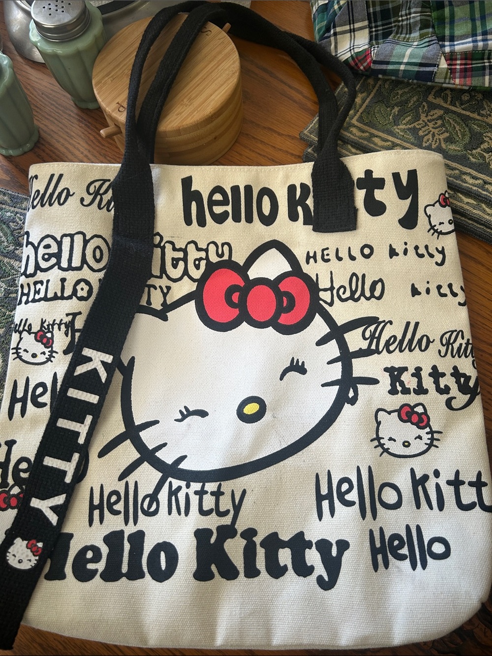 Sanrio Hello Kitty Canvas Tote Bag in White with Black Straps and Pink Bow
